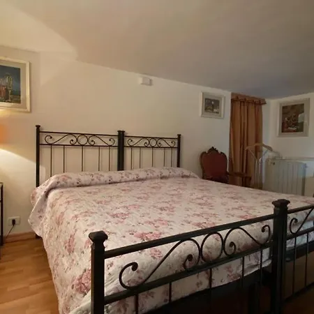 Storic House *
